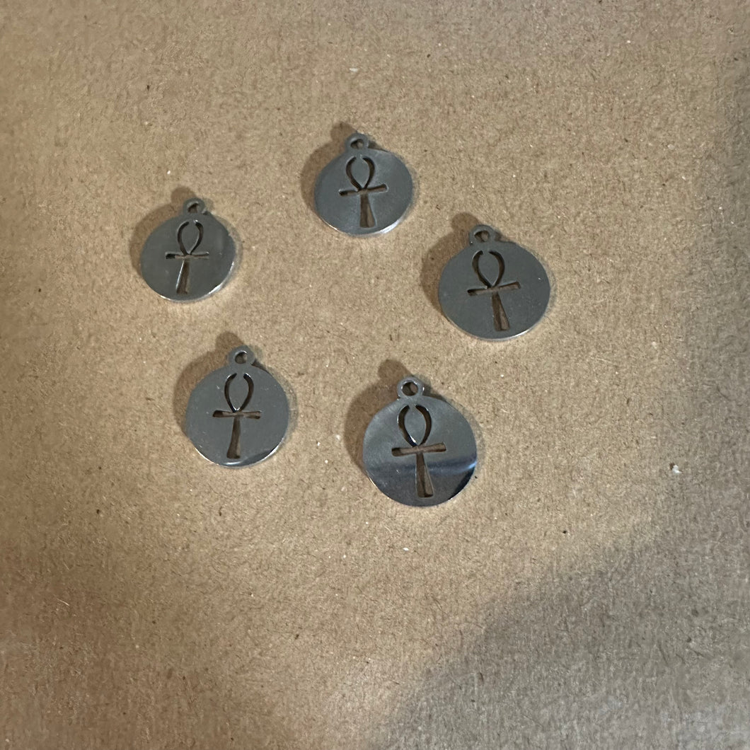 5 silver ankh charms