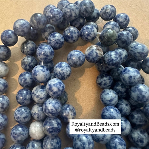Blue and white beads 12mm