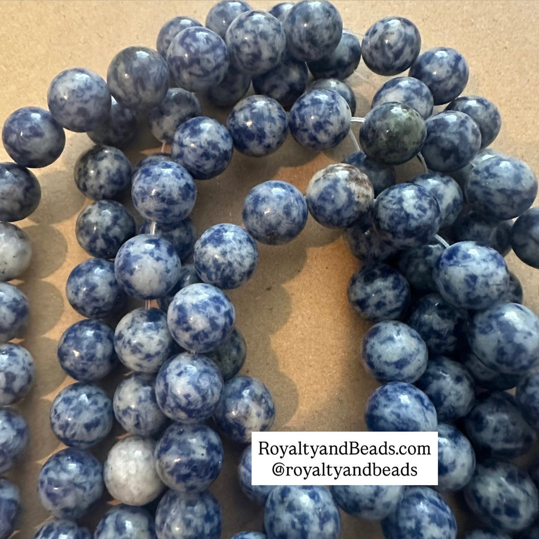 Blue and white beads 12mm
