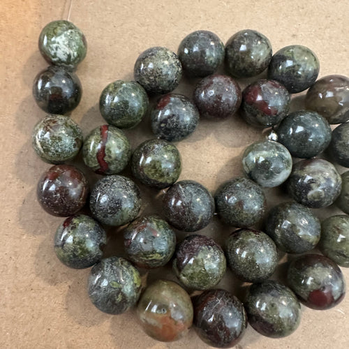 Green camo beads 12mm