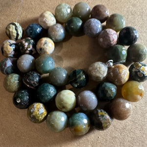 Green camo agate beads