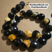 Load image into Gallery viewer, Black and yellow agate beads 12mm