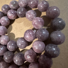 Load image into Gallery viewer, Purple lepidolite beads