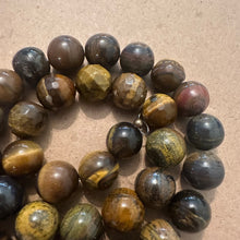 Load image into Gallery viewer, Mixed tigers eye beads