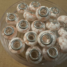 Load image into Gallery viewer, 10 pink and white big hole beads