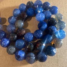 Load image into Gallery viewer, Blue agate vein beads