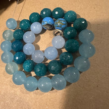 Load image into Gallery viewer, Blue bead mix