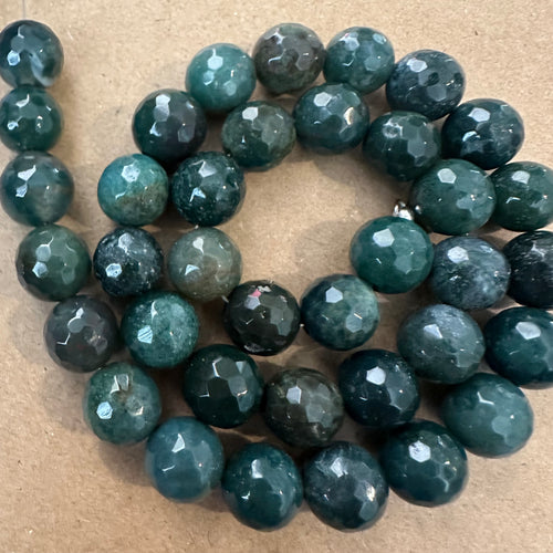 Green camo beads