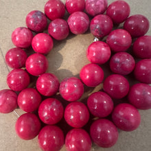 Load image into Gallery viewer, Pinkish red beads