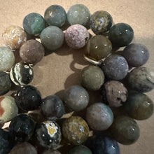 Load image into Gallery viewer, Green camo agate beads