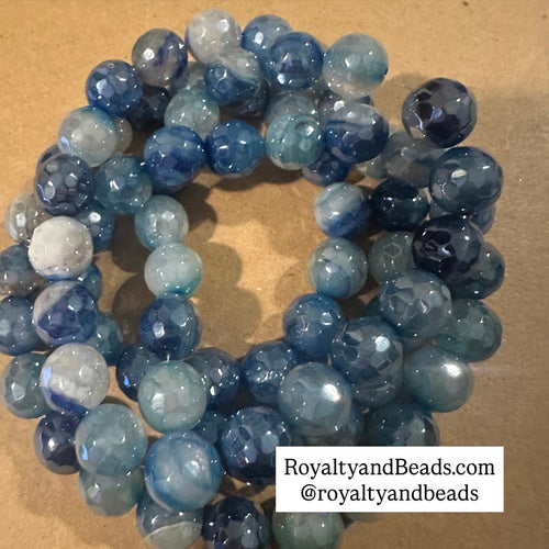 Blue and white agate beads*