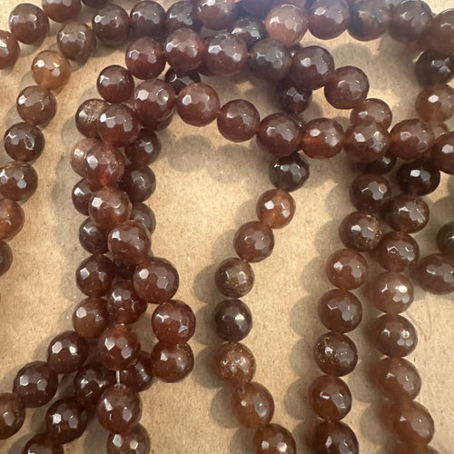 Faceted brown beads