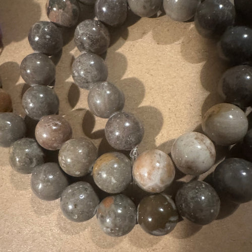 Grayish green camo beads *