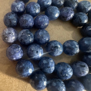 Blue faceted beads *