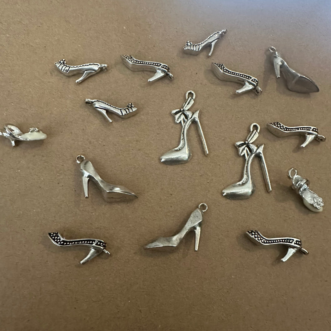15 high heel charms*