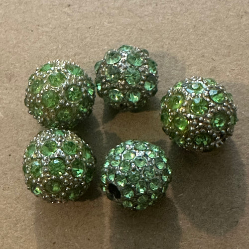 5 green rhinestone beads