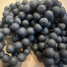 Load image into Gallery viewer, Black druzy beads