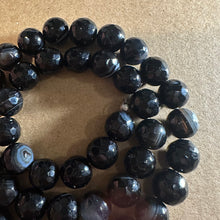 Load image into Gallery viewer, Black agate beads 8mm