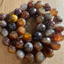 Load image into Gallery viewer, Dark Caramel brown agate beads