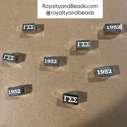 Gamma Sigma Sigma block charm (GSS)