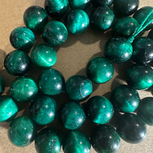 Load image into Gallery viewer, Green Tigers eye 10mm