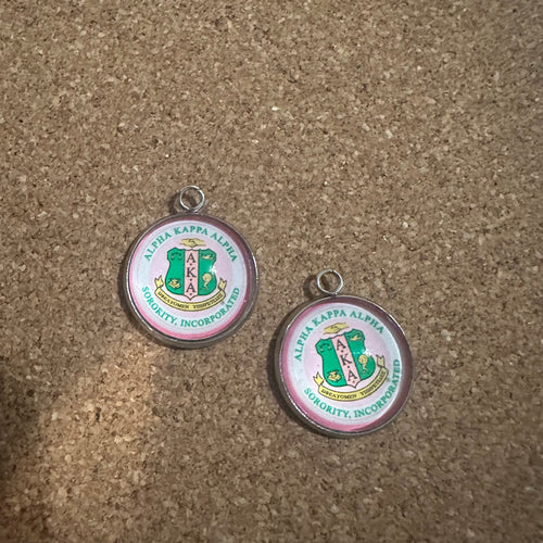 AKA shield charm (smaller)