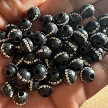 Load image into Gallery viewer, Black rhinestone beads 8mm