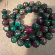 Load image into Gallery viewer, Green mixed beads 8mm