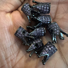 Load image into Gallery viewer, 5 gold pave crowns (purple)