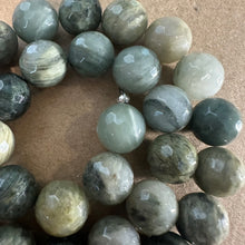 Load image into Gallery viewer, Green faceted beads