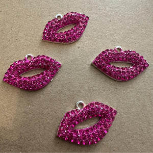 4 pink lip charms