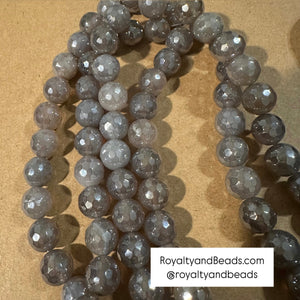 Gray agate beads (faceted)