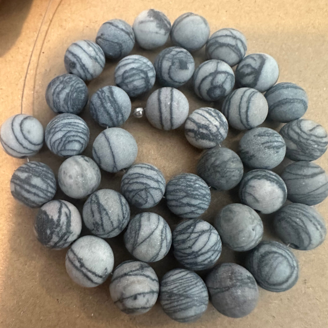 Gray line beads