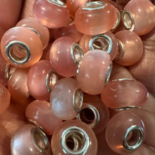 Load image into Gallery viewer, 10 pink big hole beads