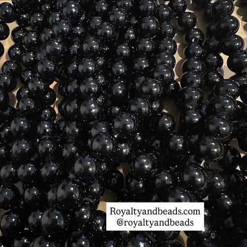Shiny Basic black beads. 10mm