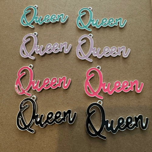 8 queen charms
