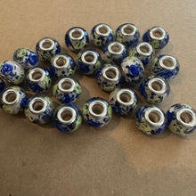 Load image into Gallery viewer, 10 blue and green big hole beads
