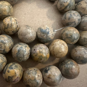 Yellow and gray beads