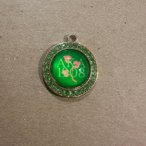 Green ivy circle (gold)