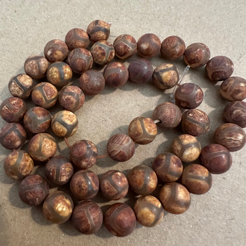 Brown Tibetan beads 8mm