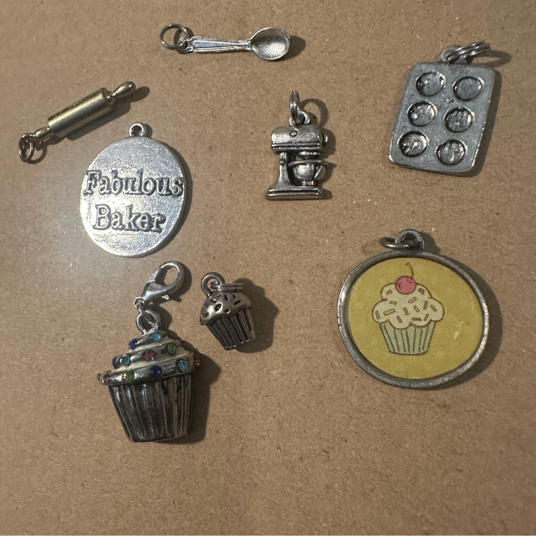 8 baking charms