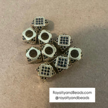 Load image into Gallery viewer, 3 black and gold pave beads 8mm