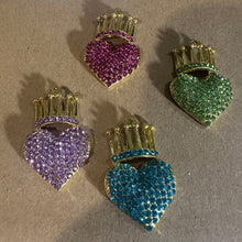 Load image into Gallery viewer, 4 gold hearts