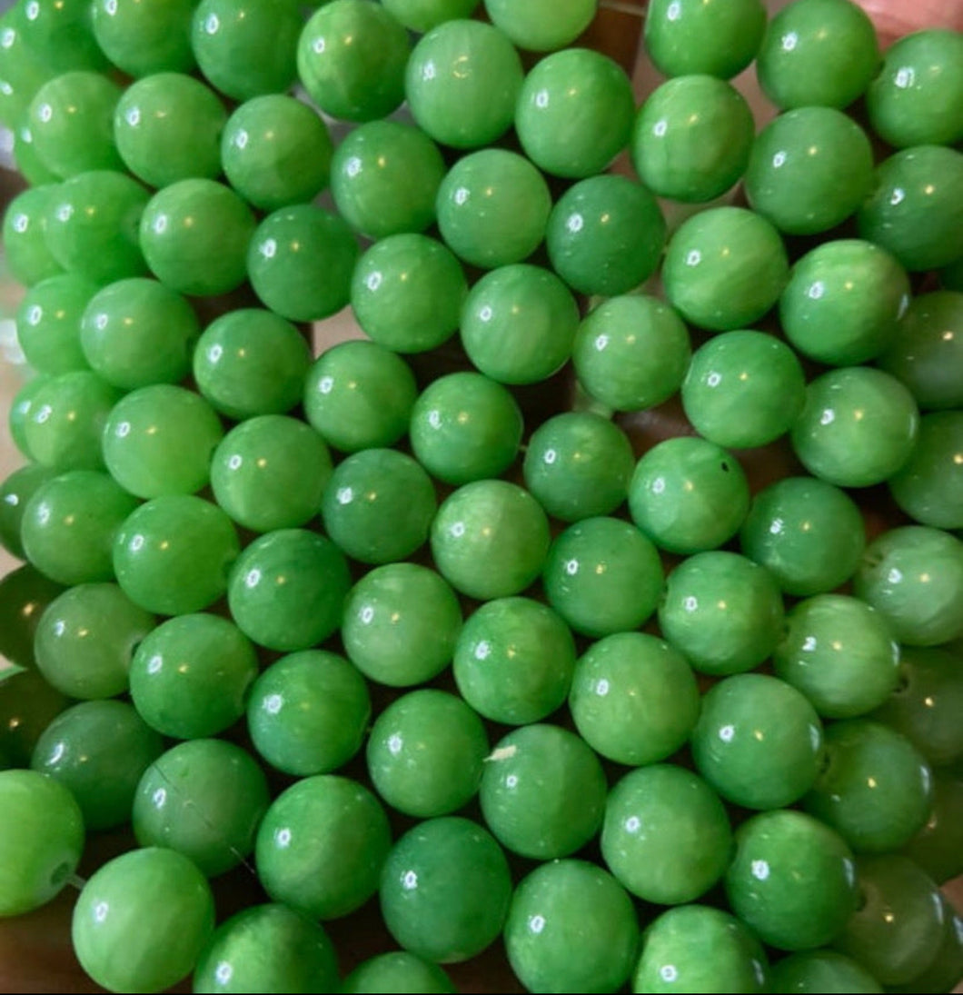 Green beads 8mm