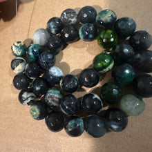 Load image into Gallery viewer, Green and black agate beads