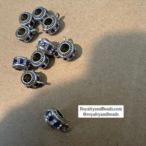Blue and white bail hanger.