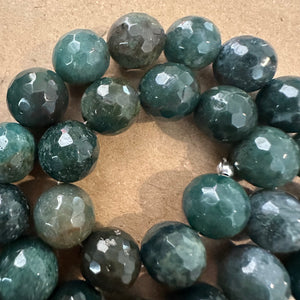 Green camo beads