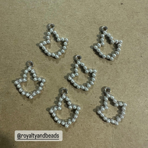 Pearl ivy charms