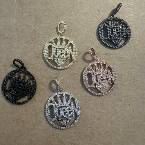 Pave circle queen charm.