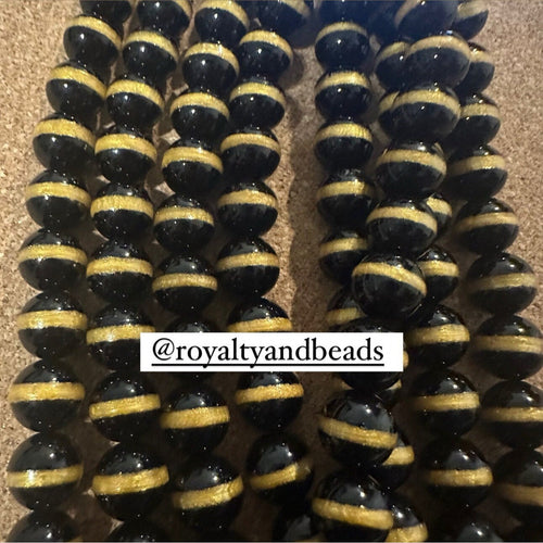 Black and gold beads 10mm